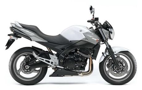 Suzuki GSR 400 ABS 2013