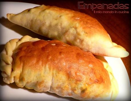 EMAPANADAS CON FAGIOLI NERI