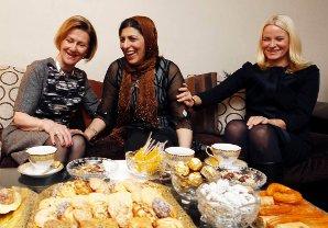 tea time - muslims, your nice neighbour next door (1)