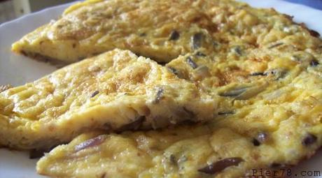 Frittata con cipolle, ingredienti e preparazione frittata cipolle cipolla 