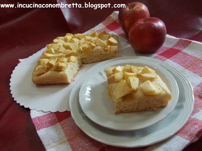 Focaccia dolce con mela