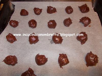 Biscotti cioccolatosi con archermes