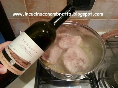 Pollo con patate al vino Bonarda