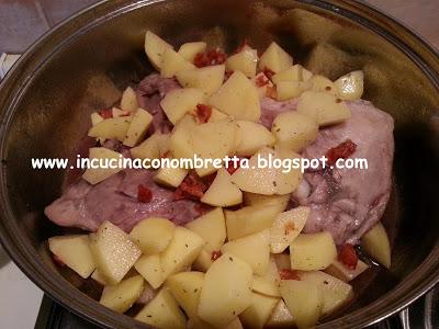 Pollo con patate al vino Bonarda