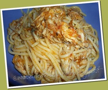 Spaghetti con ragù di sgombro (5)