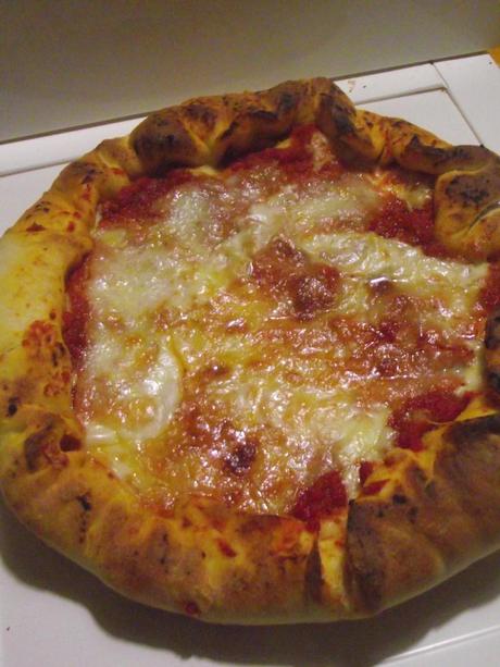 Il rotolo salato,la pizza col cornicione ripieno e la dinamitarda consapevole