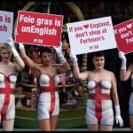 Peta, protesta a Londra contro Fornum & Mason 01