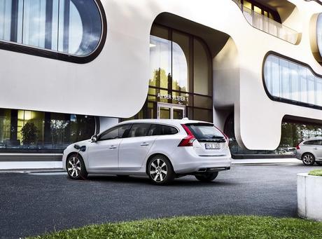 Grande successo per il debutto di Volvo V60 Diesel Plug-in Hybrid