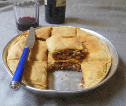 kreatopita kefalonias (pita con la carne di Cefalonia)