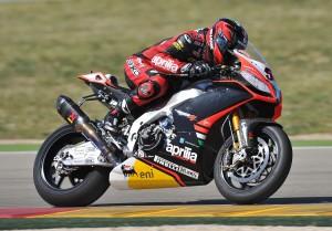 1.ApriliaRacing_Guintoli_Assen_preview