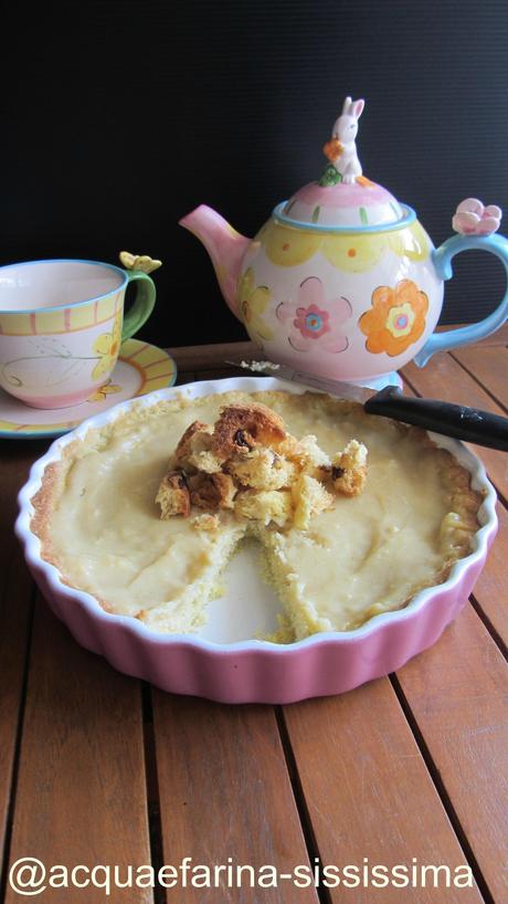 crostata con frolla all'olio allo zenzero con crema alla cannella e panettone