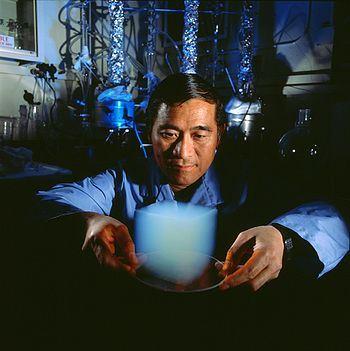 Aerogel in un laboratorio della NASA