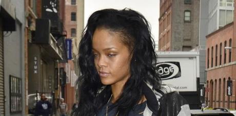 rihanna-makeup-05071-640x317