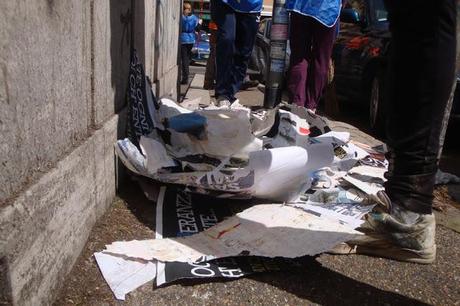 MESSAGGIO SUBLIMINALE AGLI ATTACCHINI E LASAGNARI IMPROVVISATI: ECCO LA FINE CHE FARANNO I VOSTRI BEI MANIFESTI ABUSIVI!