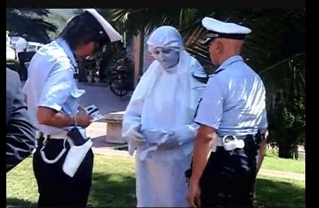 Il violoncellista multato