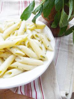 PENNE al PESTO di SALVIA