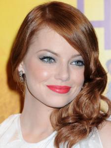 rby-dewy-skin-emma-stone-mdn-89782364