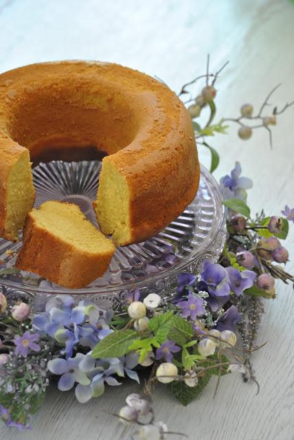 Ciambellone all'orzo per iniziare alla grande!