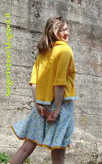 sewing-spring-dress-and-cardi-pantone-sergerpepper