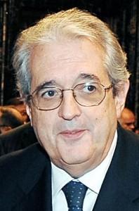 Chi è Fabrizio Saccomanni Ministro dell’Economia e delle Finanze. thanks to Presidenza della Repubblica