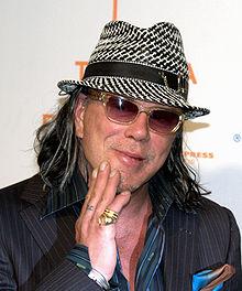 Mickey Rourke e la sua fuga dall'età...