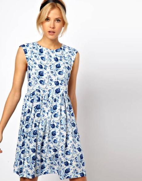 vestito grembiule a fiori blu, Asos