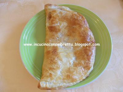 Calzone di sfoglia ripieno