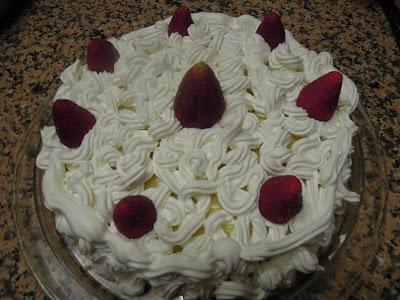 Torta panna e fragole