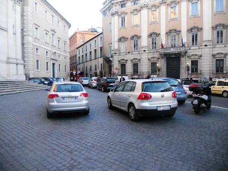 Piazza del Gesù. Quali sono i progetti della prossima amministrazione comunale?