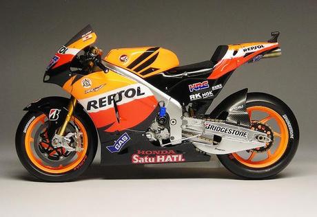 Honda RC 212V C.Stoner 2011 by Max Moto Modeling