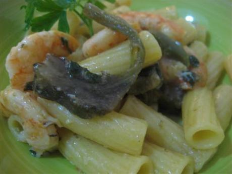 Pasta carciofi e gamberi pronta