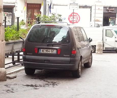 Piazza Sant'Apollinare, quali sono i progetti per la prossima amministrazione per ovviare a questo schifo?