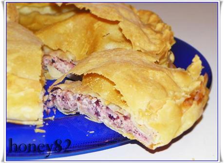 TORTA CROCCANTE CON ROBIOLA E RADICCHIO