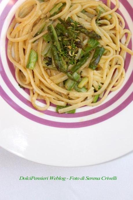 TAGLIOLINI CON ASPARAGI, BOTTARGA, E TIMOLIMONE (16)+