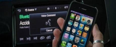 siri_car-650x245