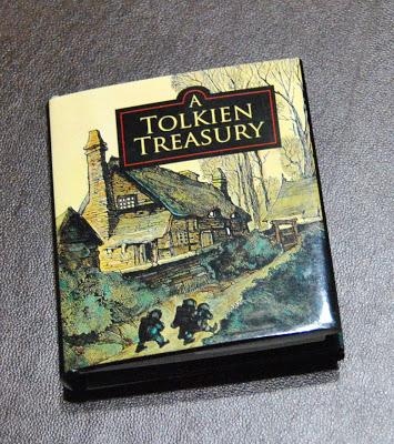 A Tolkien Treasury, mini volume 2012