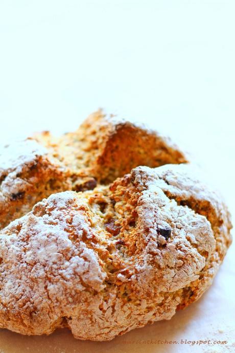 SODA BREAD INTEGRALE ALL'UVETTA