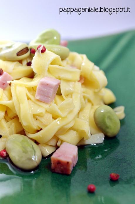 Tagliatelle - crespelle speck cotto, fave e felicità!