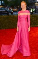 gwyneth paltrow - valentino couture (gioielli wilfredo rosado)