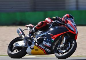 2.ApriliaRacing_Guintoli_Monza_preview