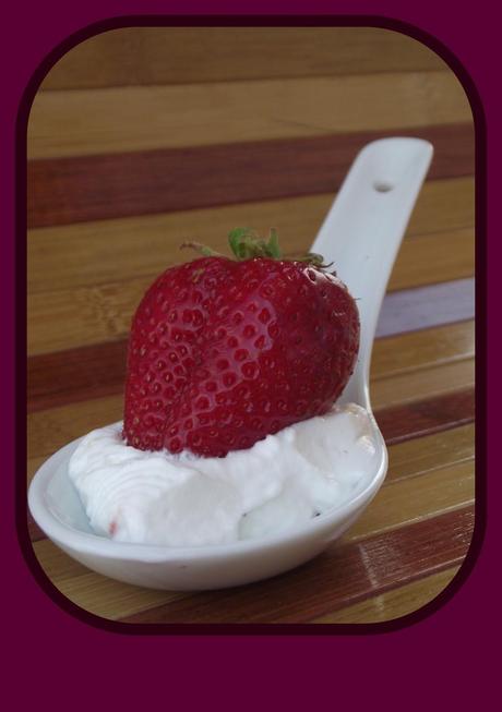 Mousse allo yogurt e tre pipponi