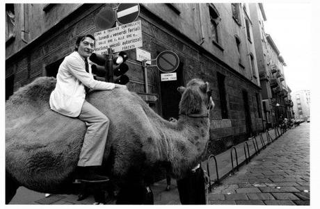 Aldo Mondino al Bar Giamaica, Milano 1987. Foto di Fabrizio Garghetti