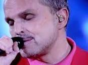 Miguel Bosè lascia Amici