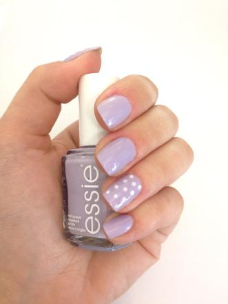 pastel dots nails