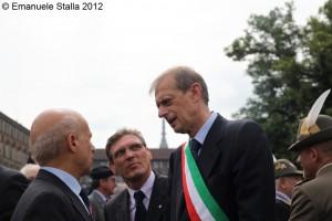 Il sindaco di Torino Piero Fassino ha istituito una task force per le buche nelle strade