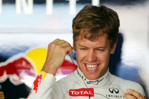 Sebastian-Vettel-Red-Bull_PL_GP_Bahrain_2013 (1)