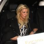 Tara Reid ubriaca lascia il ristorante Lin a West Hollywood dopo aver cenato07