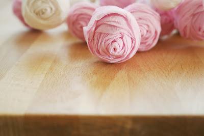 Roselline in carta crespa