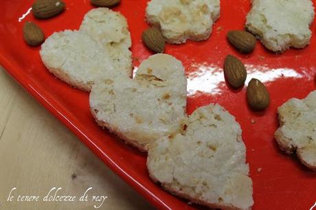 Cronaca di una Kransekage mancata, il dolce danese delle grandi occasioni ridotto a biscottini