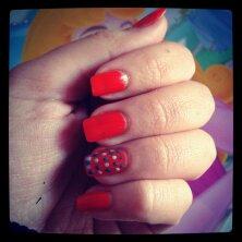 Come far crescere le unghie. Unghie più forti. Nail art.